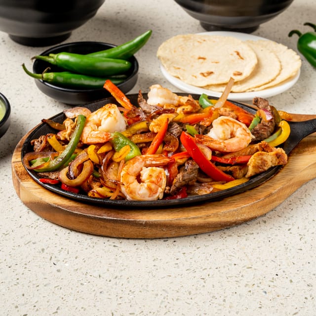Trio Fajitas.