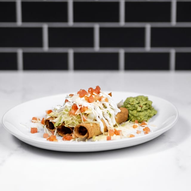 Taquitos Combinacion.